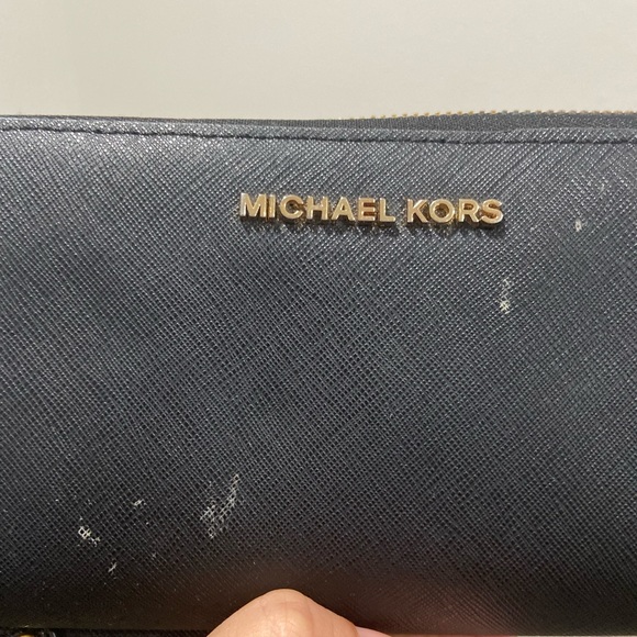 Michael Kors Wristlet/Wallet - Picture 5 of 6